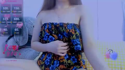 Snapshot of _joly_ chatting on 05/18/26, 02:18 Joly online show from 05/18/26, 02:18