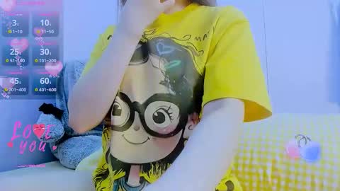 Snapshot of _joly_ chatting on 05/23/26, 02:39 Joly online show from 05/23/26, 02:39