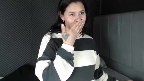 Snapshot of _joy_iva chatting on 01/07/26, 10:12 joy online show from 01/07/26, 10:12