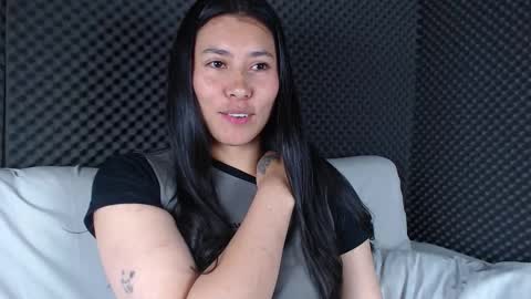 Snapshot of _joy_iva chatting on 02/27/26, 10:43 joy online show from 02/27/26, 10:43