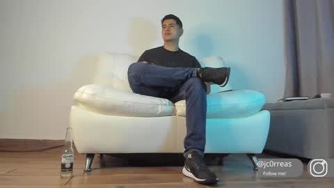 _juanes__ online show from 01/12/25, 01:32