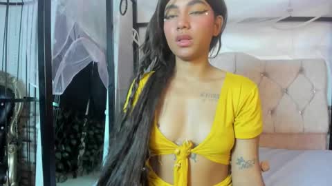 julie cooper online show from 04/18/26, 09:15