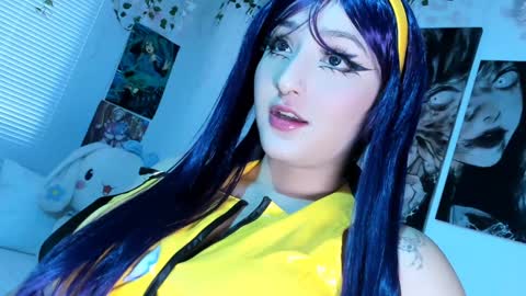 Snapshot of _julyana_ chatting on 12/26/24, 01:43 JULIANA online show from 12/26/24, 01:43