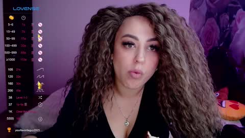 _just_a_queen_3 online show from 12/04/24, 05:55