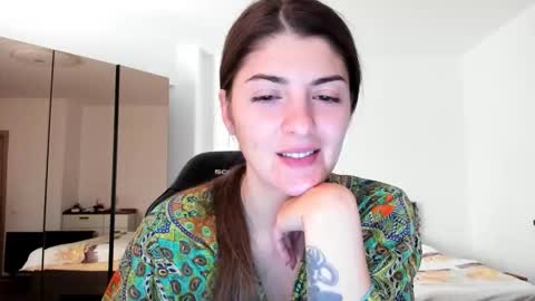 _just_a_simple_girl online show from 11/03/25, 11:44