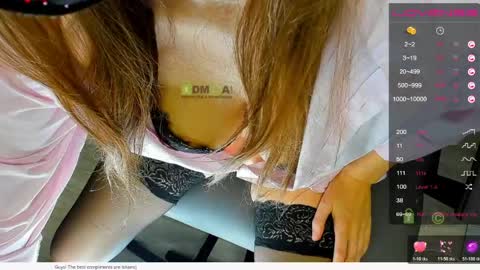 _justcallme_ online show from 04/27/26, 08:07