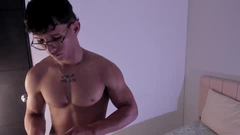 Snapshot of _justin_andrew1 chatting on 02/19/26, 11:01 justin online show from 02/19/26, 11:01