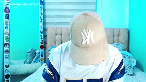 mod online show from 02/09/26, 12:25