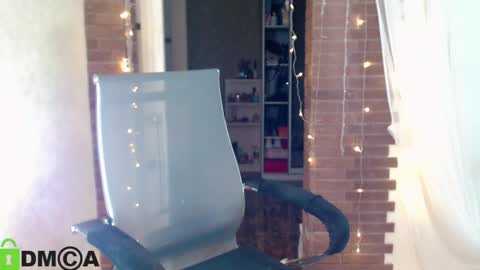  karolina online show from 01/13/25, 10:03