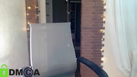  karolina online show from 11/10/25, 04:17