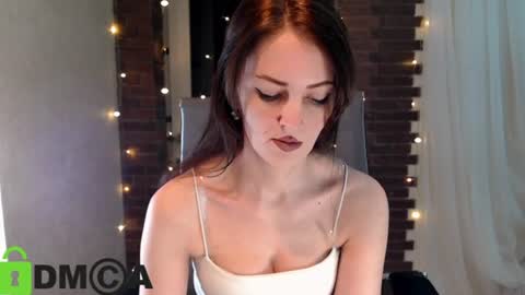 Snapshot of _karolina chatting on 06/27/26, 05:40 karolina online show from 06/27/26, 05:40