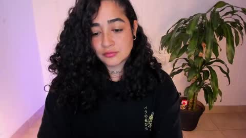     online show from 04/23/26, 11:40