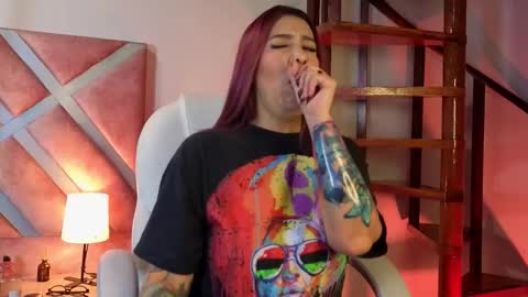 Snapshot of _kelly_hous36 chatting on 12/04/25, 11:30 kelly online show from 12/04/25, 11:30