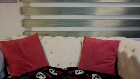 kelly online show from 04/22/26, 01:12