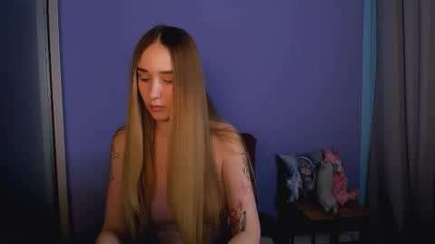 Snapshot of _kellykitten_ chatting on 11/22/25, 10:47 _kellykitten_ online show from 11/22/25, 10:47