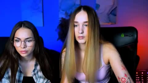 Snapshot of _kellykitten_ chatting on 11/24/25, 09:42 _kellykitten_ online show from 11/24/25, 09:42