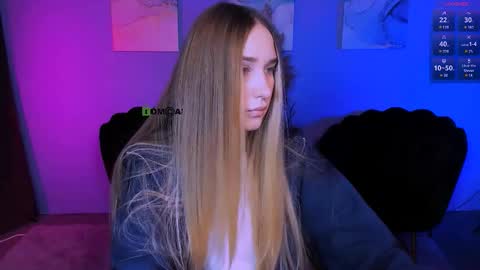 Snapshot of _kellykitten_ chatting on 11/30/25, 10:08 _kellykitten_ online show from 11/30/25, 10:08