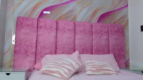 Kendall online show from 04/01/26, 11:55