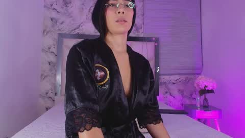 Kendall online show from 06/04/26, 03:12
