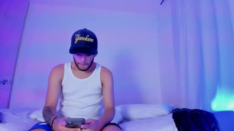    online show from 09/21/25, 05:42