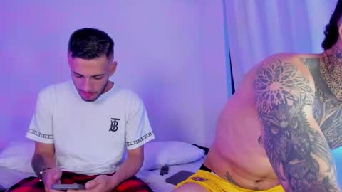    online show from 09/26/25, 06:06