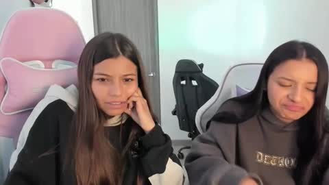 khloe sweet online show from 11/27/25, 03:14