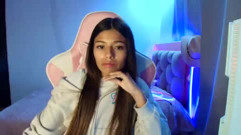 khloe sweet online show from 04/17/26, 07:17