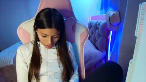 khloe sweet online show from 04/21/26, 10:01