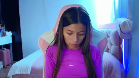 khloe sweet online show from 04/22/26, 03:13