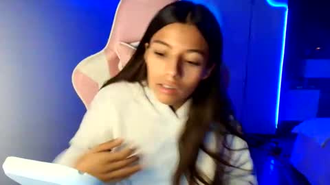 khloe sweet online show from 05/26/26, 11:01