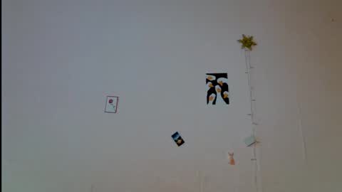 _kikiclark_ online show from 10/05/25, 09:07