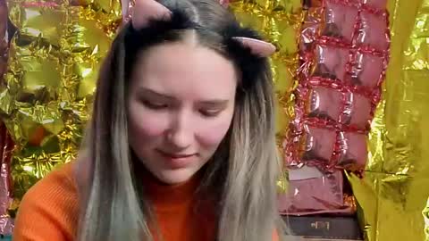 _kikiclark_ online show from 04/22/26, 08:21