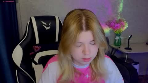 Molly   Emily online show from 03/12/26, 04:13