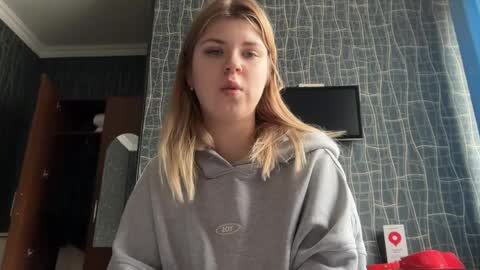 Molly   Emily online show from 04/01/26, 10:16