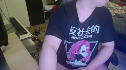 _kitsu_ online show from 02/17/25, 12:43