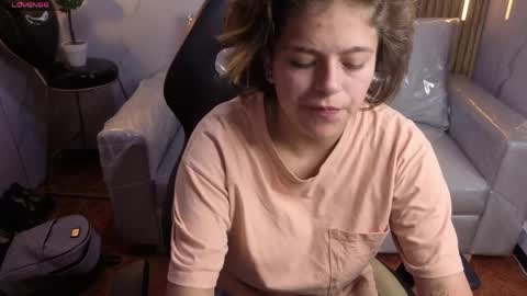 _kitten_1 online show from 04/03/26, 02:09