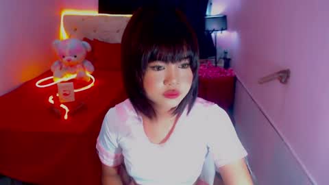 Snapshot of _kittyk7 chatting on 05/19/26, 06:20 bugrang online show from 05/19/26, 06:20