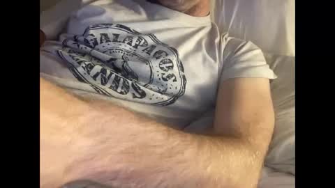 Kiwi online show from 09/24/25, 10:29