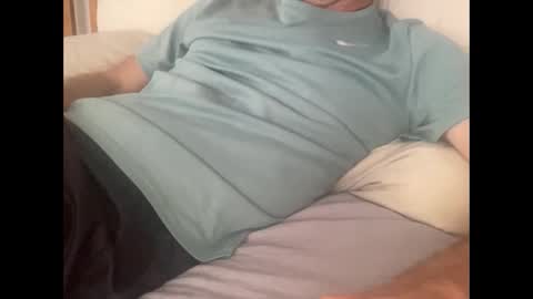 Kiwi online show from 04/20/26, 11:39