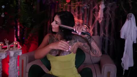   online show from 10/08/25, 07:11
