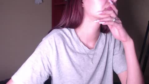 Snapshot of _kora chatting on 09/21/25, 03:24 Kora online show from 09/21/25, 03:24