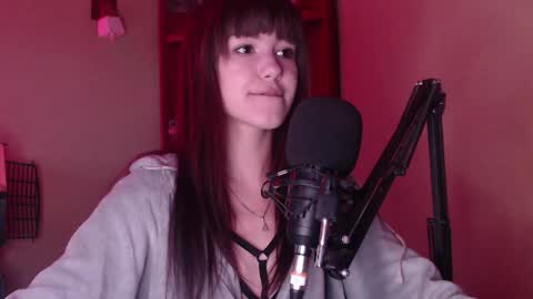 Snapshot of _kora chatting on 09/29/25, 09:58 Kora online show from 09/29/25, 09:58