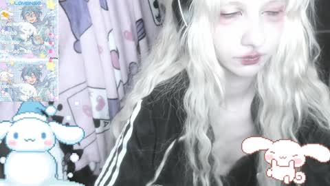  kuro  online show from 01/20/25, 07:14