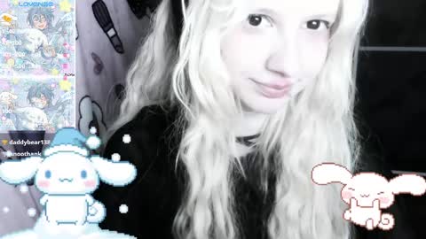  kuro  online show from 02/13/25, 07:31