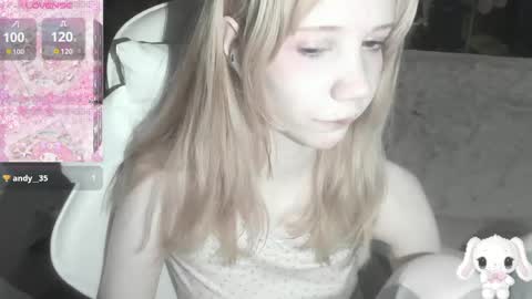  kuro  online show from 05/15/26, 07:37