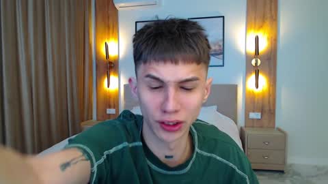 Snapshot of _kurt chatting on 01/29/25, 07:22 Kurt online show from 01/29/25, 07:22