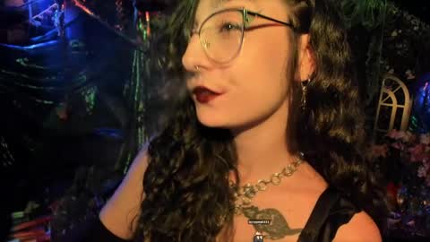 Lady Luna online show from 03/24/26, 09:42