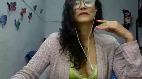 Snapshot of _laflaka2024 chatting on 09/12/25, 03:28 SANDRA online show from 09/12/25, 03:28