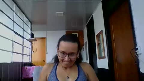 Snapshot of _laflaka2024 chatting on 10/07/25, 08:50 SANDRA online show from 10/07/25, 08:50