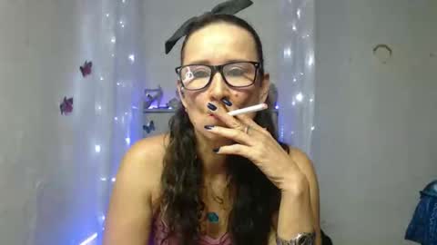 Snapshot of _laflaka2024 chatting on 11/18/25, 04:17 SANDRA online show from 11/18/25, 04:17